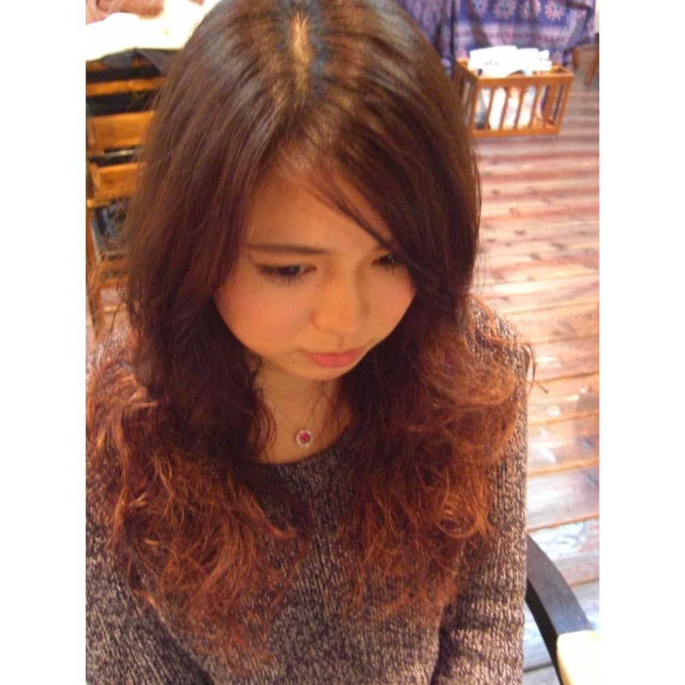 デジカール 髪屋 Beni カミヤベニ のヘアスタイル 美容院 美容室を予約するなら楽天ビューティ
