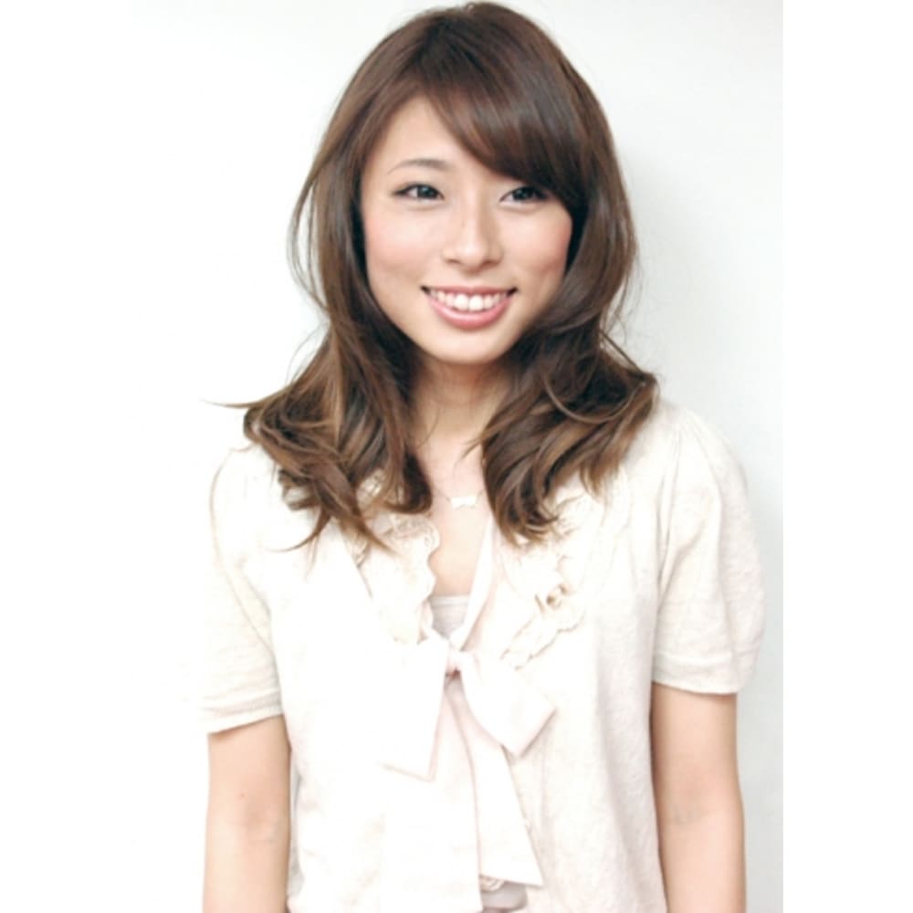 愛されセミロング Atelier Kazu アトリエカズ のヘアスタイル 美容院 美容室を予約するなら楽天ビューティ 愛されセミロング Atelier Kazu アトリエカズ のヘアスタイル 美容院 美容室を予約するなら楽天ビューティ