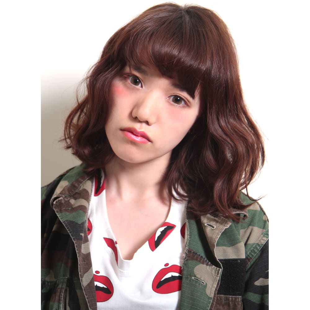 ストリート感のある カジュアルボブ Beautrium 福岡 ビュートリアム のヘアスタイル 美容院 美容室を予約するなら楽天ビューティ