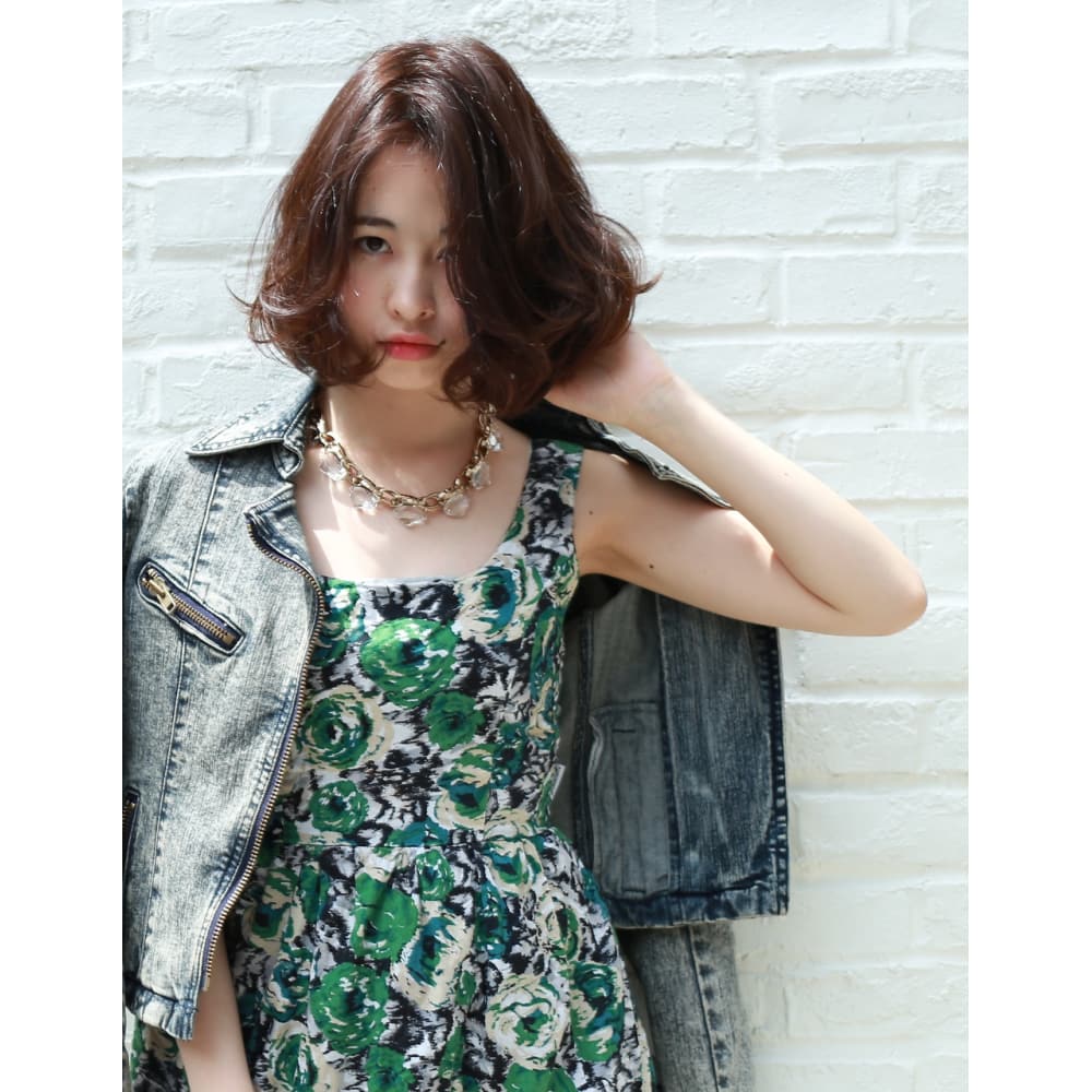 オフェロ髪でアンニュイ ボブ Rojitha ロジッタ のヘアスタイル 美容院 美容室を予約するなら楽天ビューティ オフェロ髪でアンニュイ ボブ Rojitha ロジッタ のヘアスタイル 美容院 美容室を予約するなら楽天ビューティ