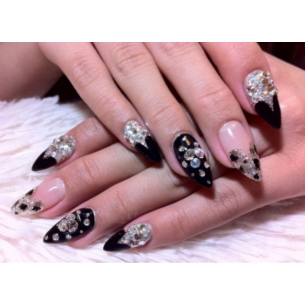 ハートフレンチnail 7 ナナドシー のネイルデザイン ネイル ハートフレンチnail 7 ナナドシー のネイルデザイン ネイル