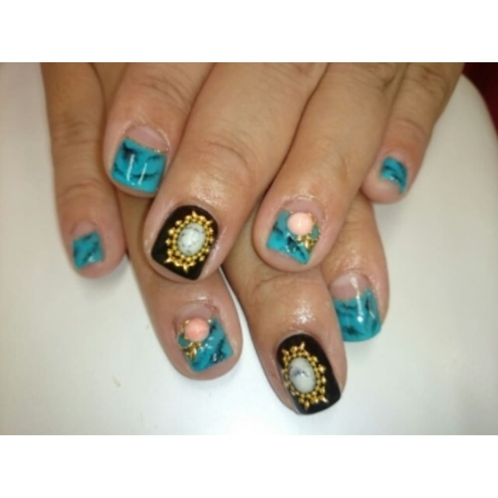 クールに タイダイ逆フレンチ Nail Salon Coco ココ のネイル