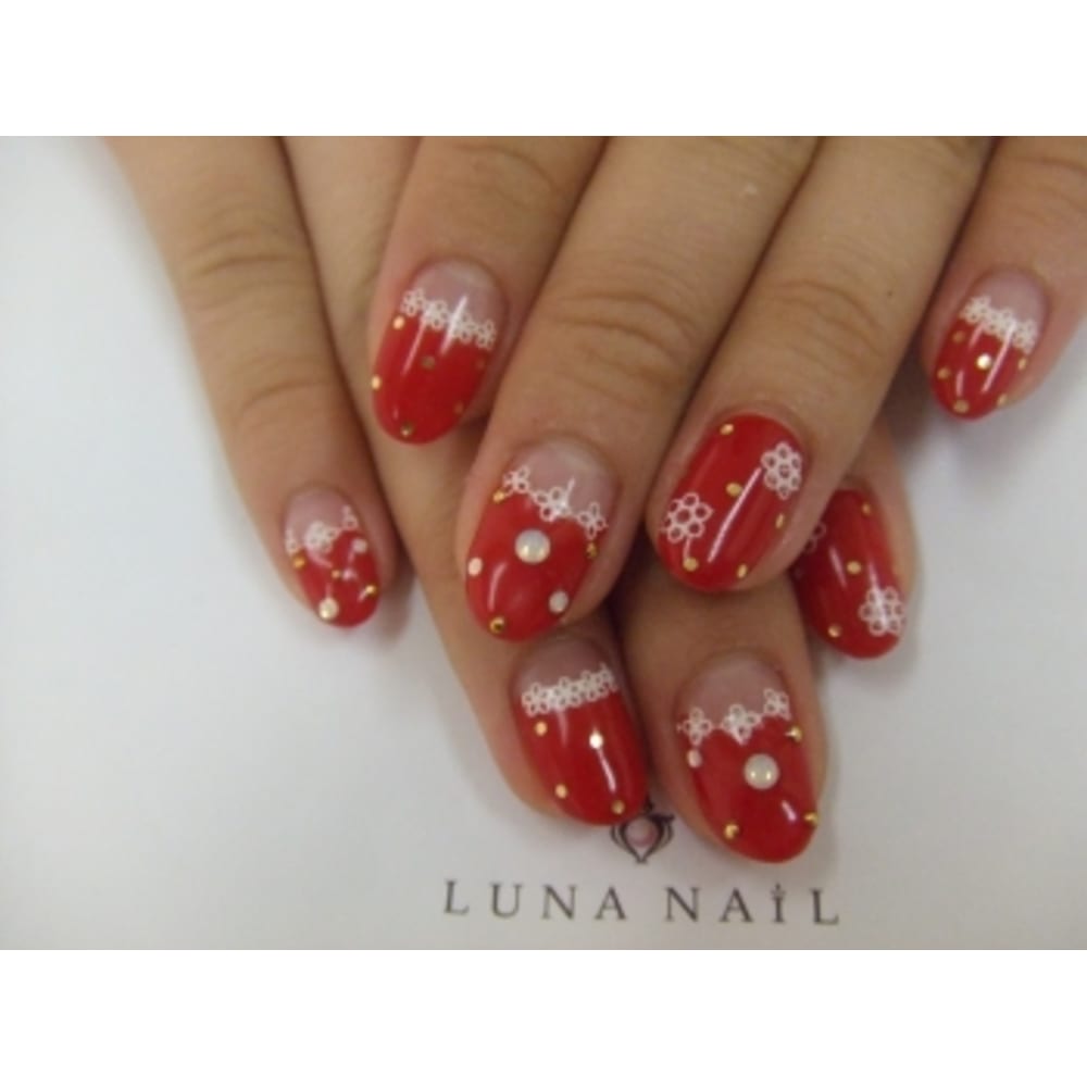 赤フレンチ ドット Luna Nail ルナネイル のネイルデザイン ネイル まつげサロンを予約するなら楽天ビューティ