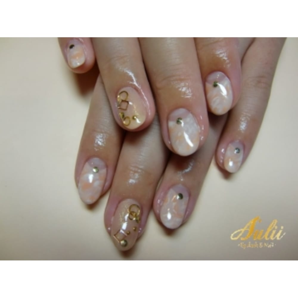 ヌーディマーブル A Ulii Nail アウリー のネイルデザイン ヌーディマーブル A Ulii Nail アウリー のネイルデザイン