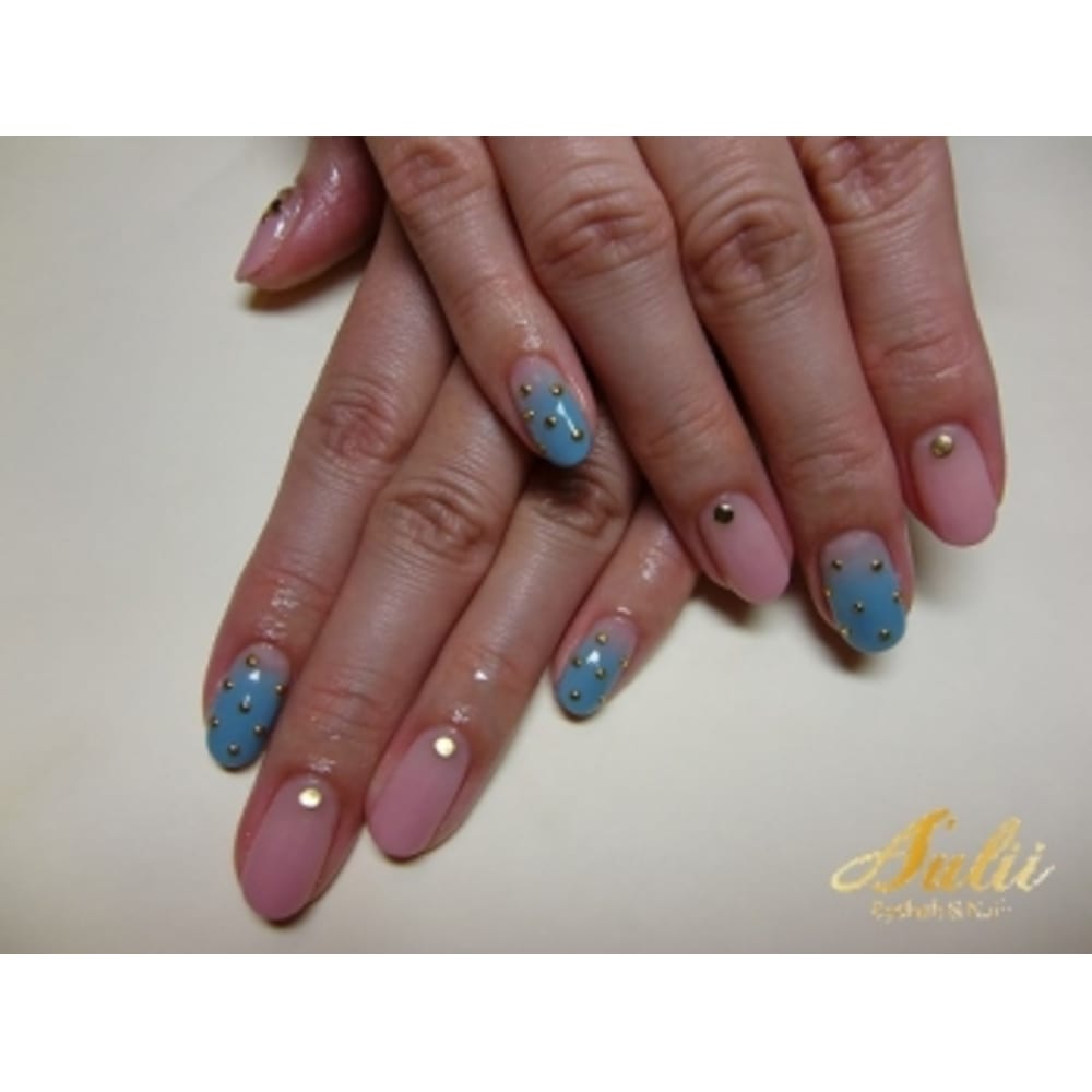 ピンク ブルー A Ulii Nail アウリー のネイルデザイン ネイル まつげサロンを予約するなら楽天ビューティ