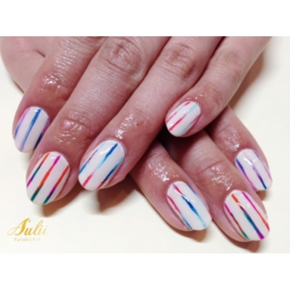 グラデーションストライプ A Ulii Nail アウリー のネイルデザイン ネイル まつげサロンを予約するなら楽天ビューティ グラデーションストライプ A Ulii Nail アウリー のネイルデザイン ネイル まつげサロンを予約するなら楽天ビューティ