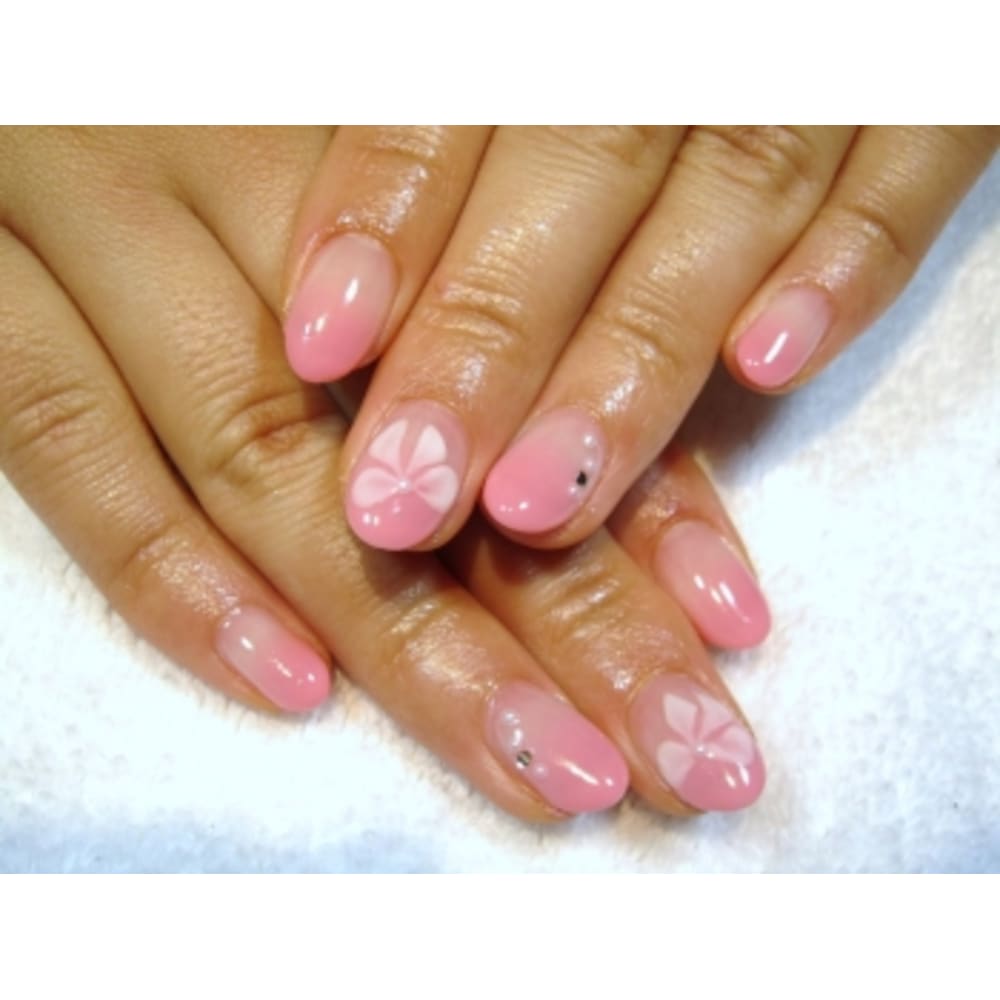 リボン Nail Salon Amule ネイルサロンアミュール のネイルデザイン ネイル まつげサロンを予約するなら楽天ビューティ リボン Nail Salon Amule ネイルサロンアミュール のネイルデザイン ネイル まつげサロンを予約するなら楽天ビューティ