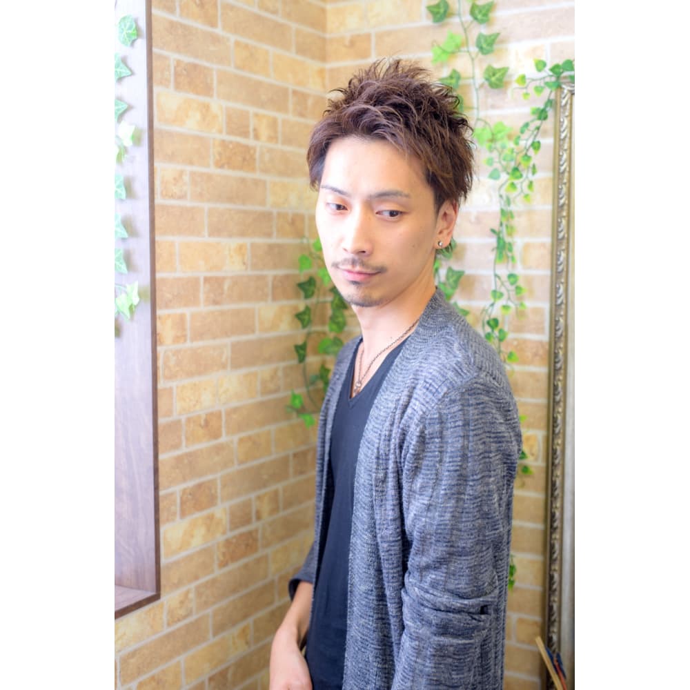 ビジネスもｏｋ 大人のモヒカンスタイル Plaisir プレジール のヘアスタイル 美容院 美容室を予約するなら楽天ビューティ