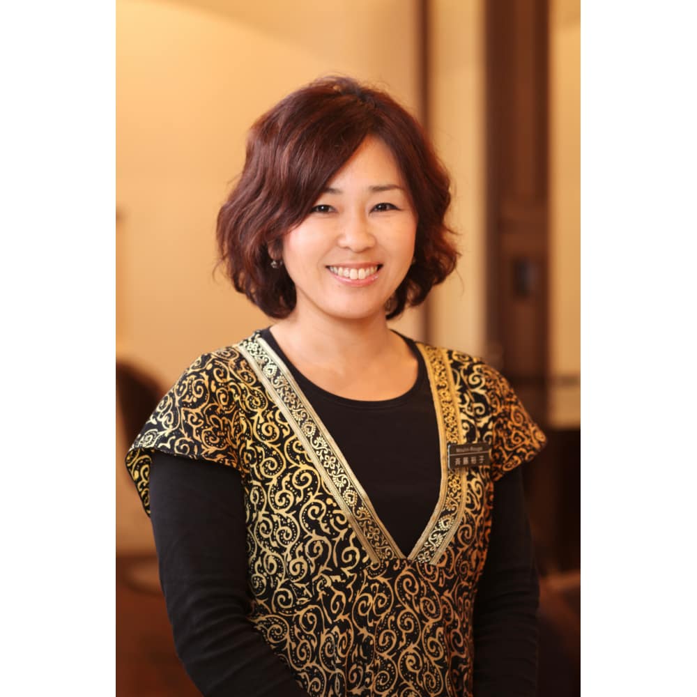 齋藤 裕子 Totalbeautysalon Moulin R トータルビューティサロン ムーランアール のスタッフ 美容院 美容室を予約するなら楽天ビューティ