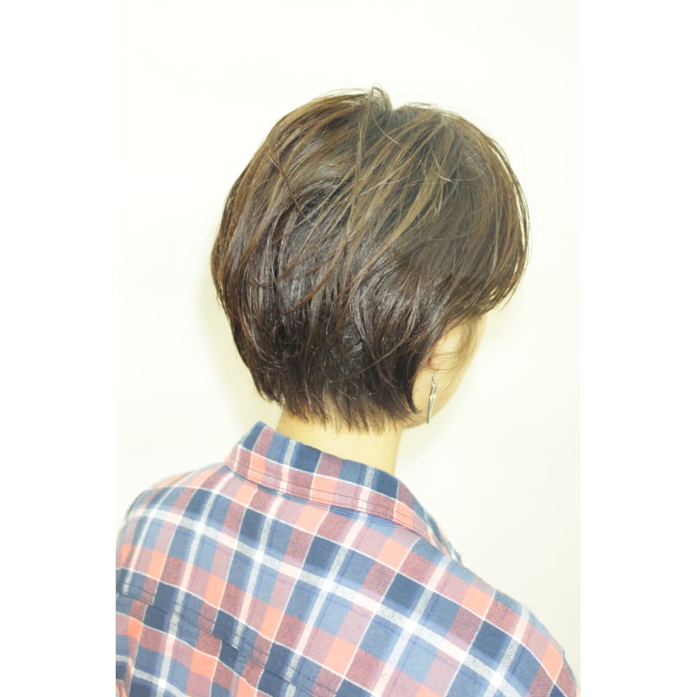 アメカジショート Brooch ブローチ のヘアスタイル 美容院 美容室を予約するなら楽天ビューティ