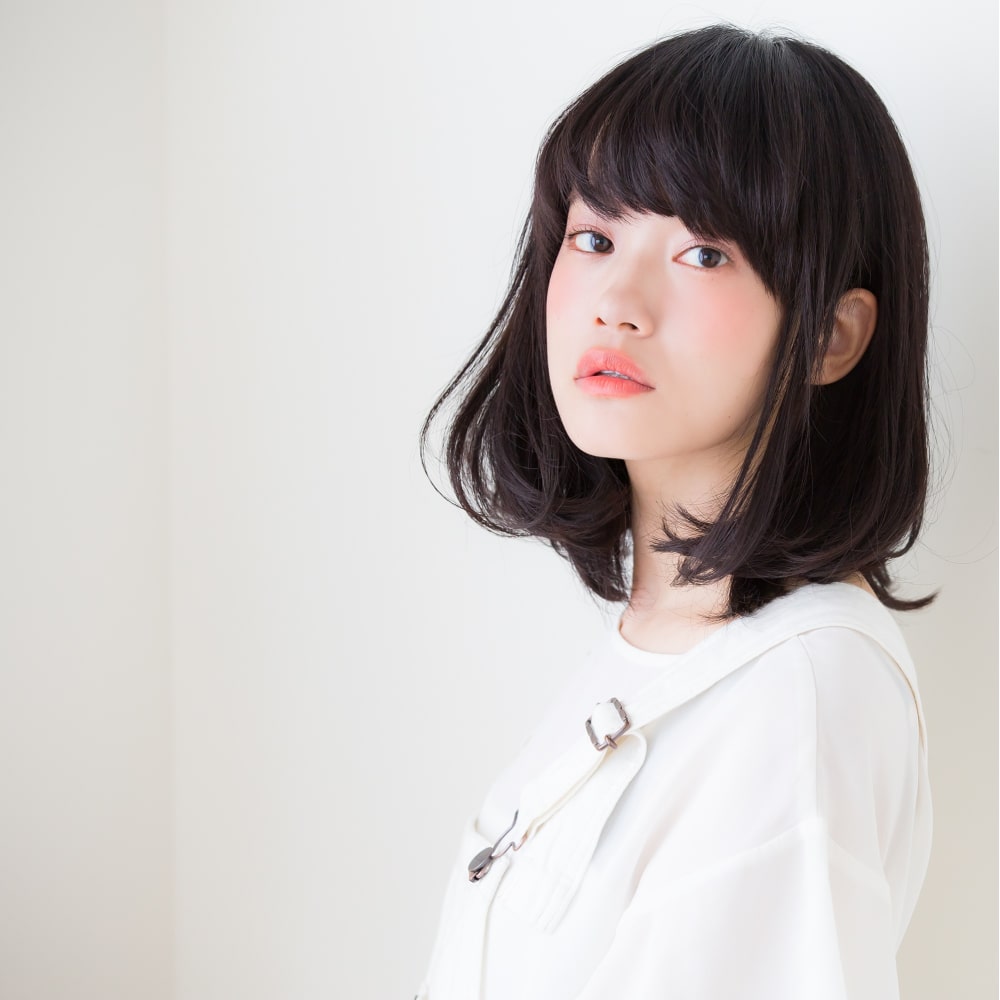Arietta シンプルでスタイリングしやすいミディアムボ Arietta アリエッタ のヘアスタイル 美容院 美容室を予約するなら楽天ビューティ