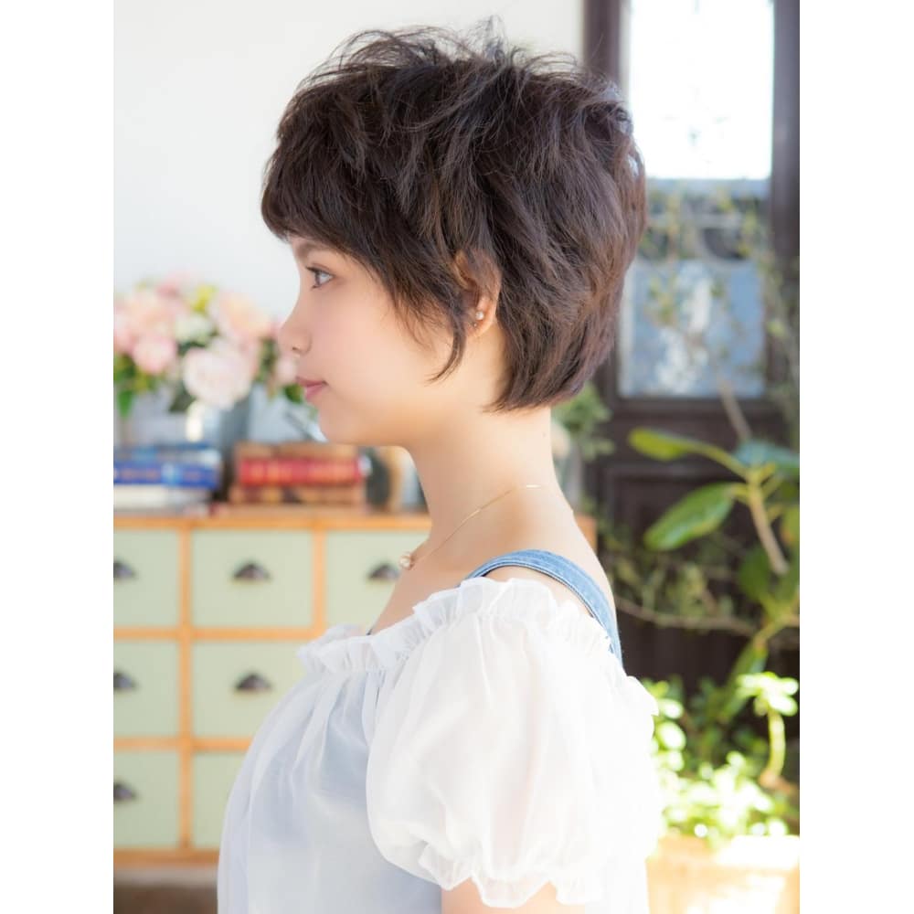シフォンベリーショート15 ss Little 札幌 リトルサッポロ のヘアスタイル 美容院 美容室を予約するなら楽天ビューティ シフォンベリーショート15 ss Little 札幌 リトルサッポロ のヘアスタイル 美容院 美容室を予約するなら楽天ビューティ