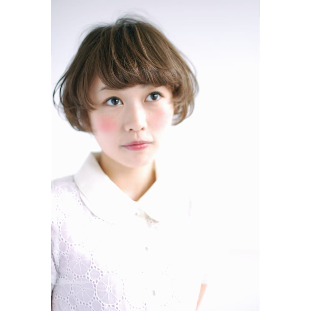 ひし形ショート Cachina カチーナ のヘアスタイル 美容院 美容室 ひし形ショート Cachina カチーナ のヘアスタイル 美容院 美容室