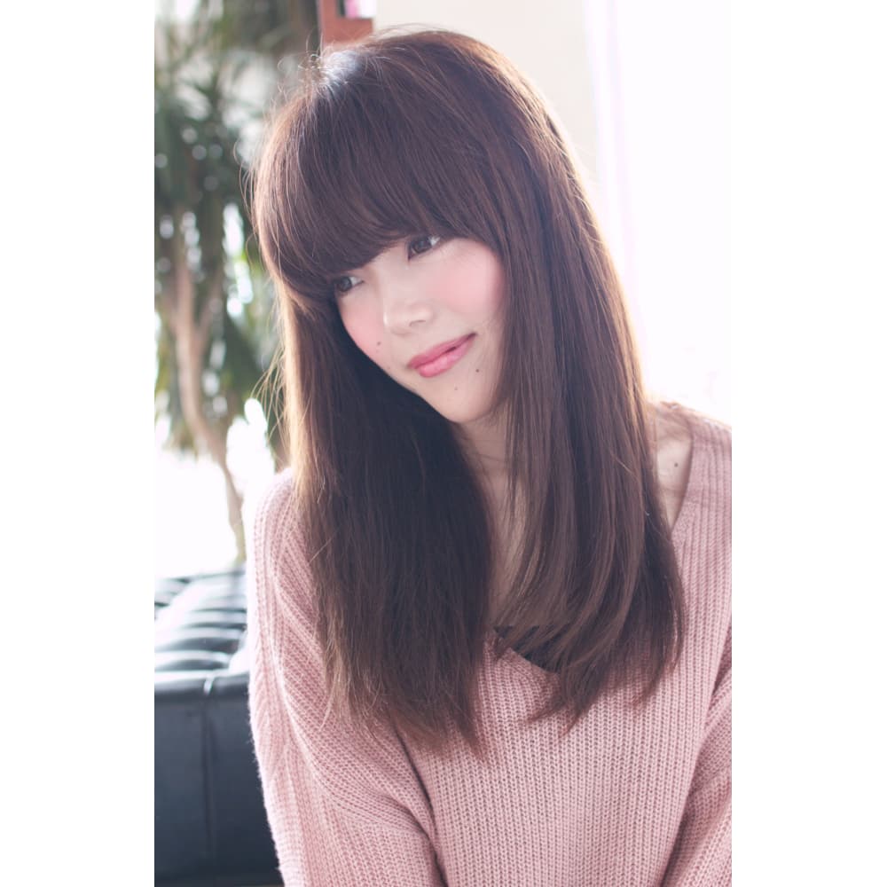 下ろし流しバングのナチュラルなストレートロング H 154 Alice By Afloat アリスバイアフロート のヘアスタイル 美容院 美容室を予約するなら楽天ビューティ