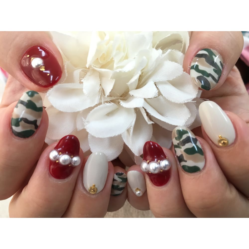 迷彩柄ネイル Luna Nail ルナネイル のネイルデザイン ネイル まつげサロンを予約するなら楽天ビューティ 迷彩柄ネイル Luna Nail ルナネイル のネイルデザイン ネイル まつげサロンを予約するなら楽天ビューティ