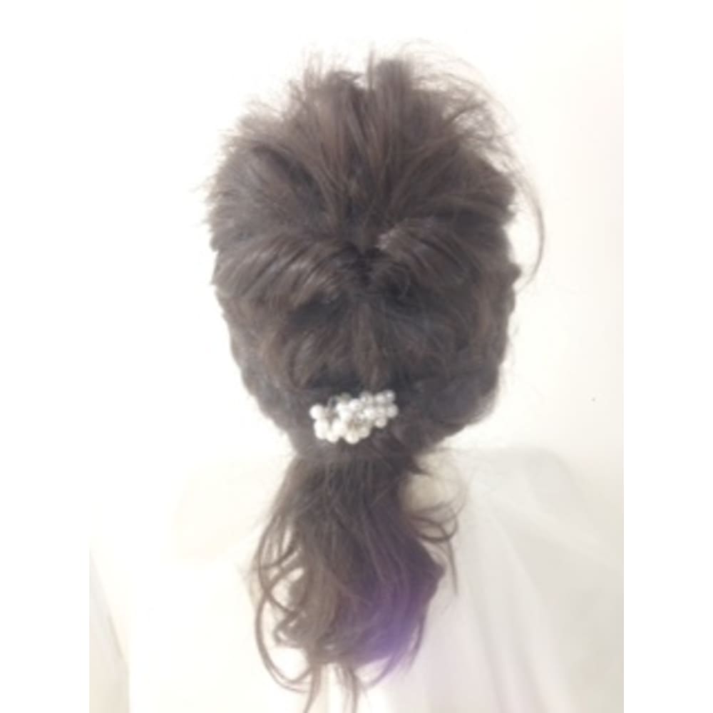 こなれ感 海外セレブ風ヘアアレンジ Hair Esthe Haaat 東口店 ヘアエステハート のヘアスタイル 美容院 美容室を予約するなら楽天ビューティ
