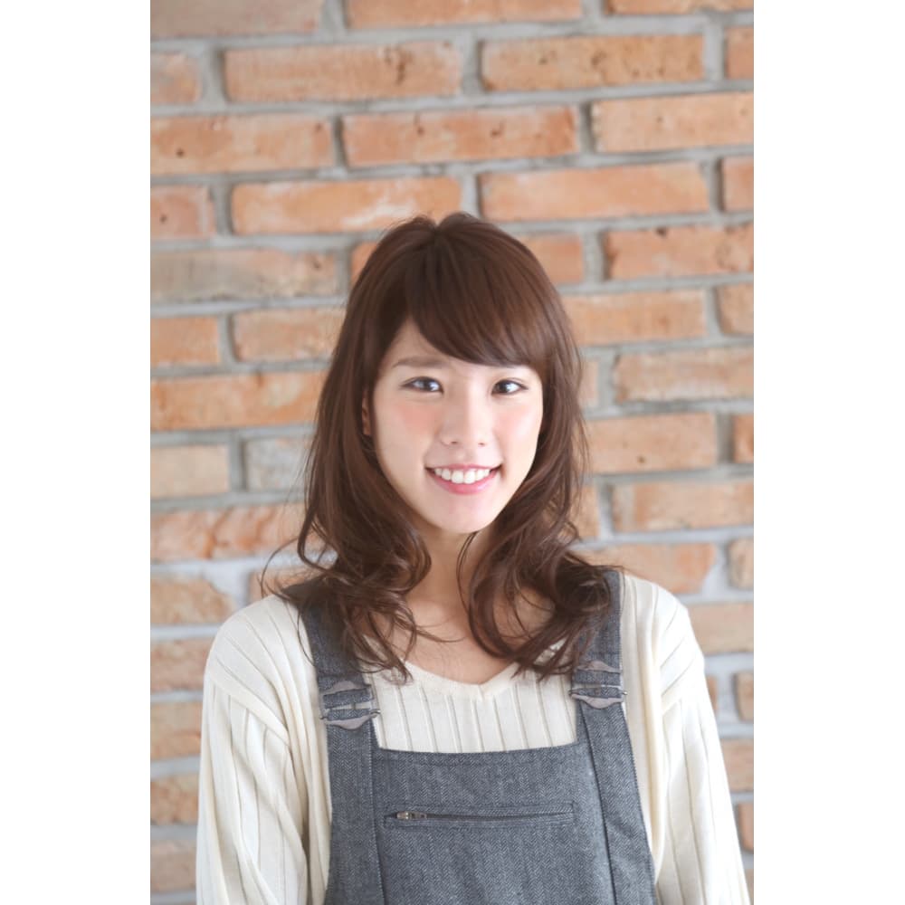 ボリュームアップカール セミロング Azzurro Private Salon アズーロ プライベート サロン のヘアスタイル 美容院 美容室を予約するなら楽天ビューティ