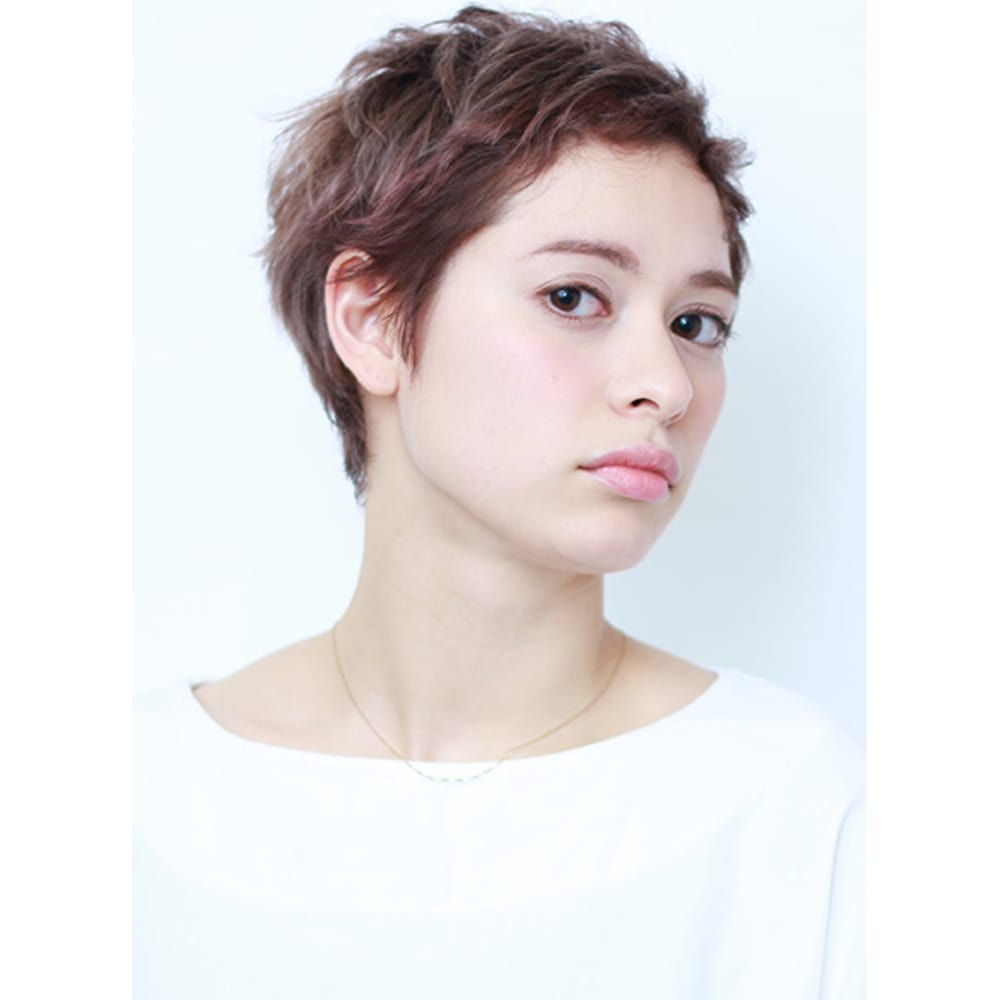 大人のフレンチショート Beautrium Ginza ビュートリアム のヘアスタイル 美容院 美容室を予約するなら楽天ビューティ