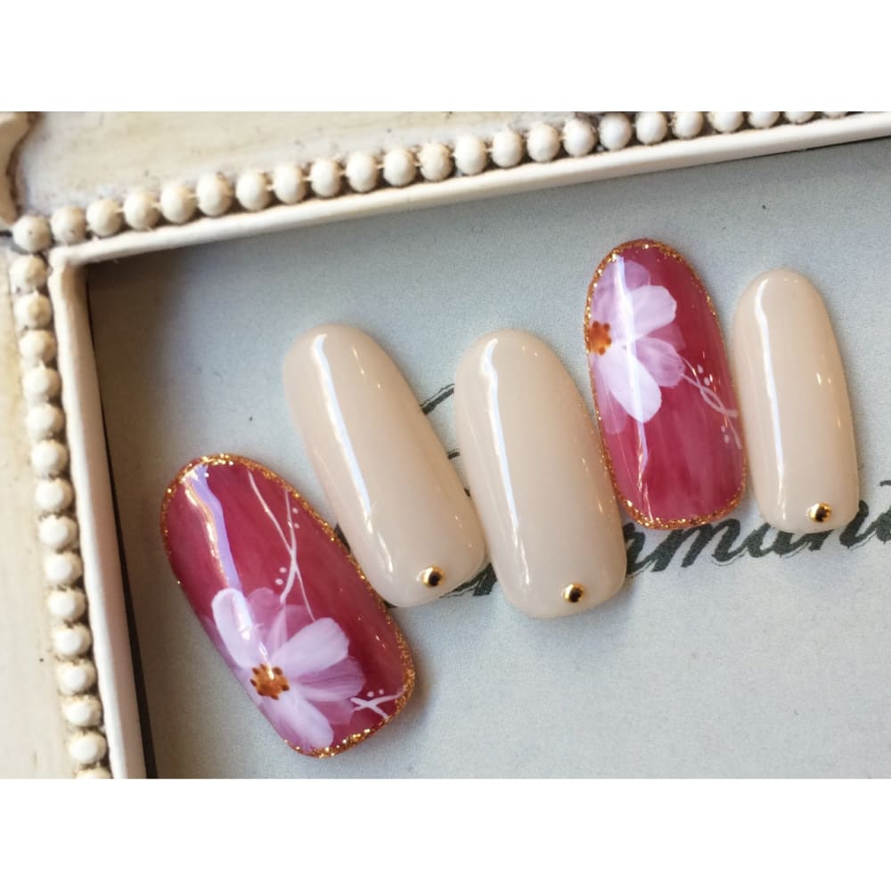 初回オフ無料 Laurent Eyelash Nail ローラント アイラッシュアンドネイル のネイルデザイン ネイル まつげサロンを予約するなら楽天ビューティ