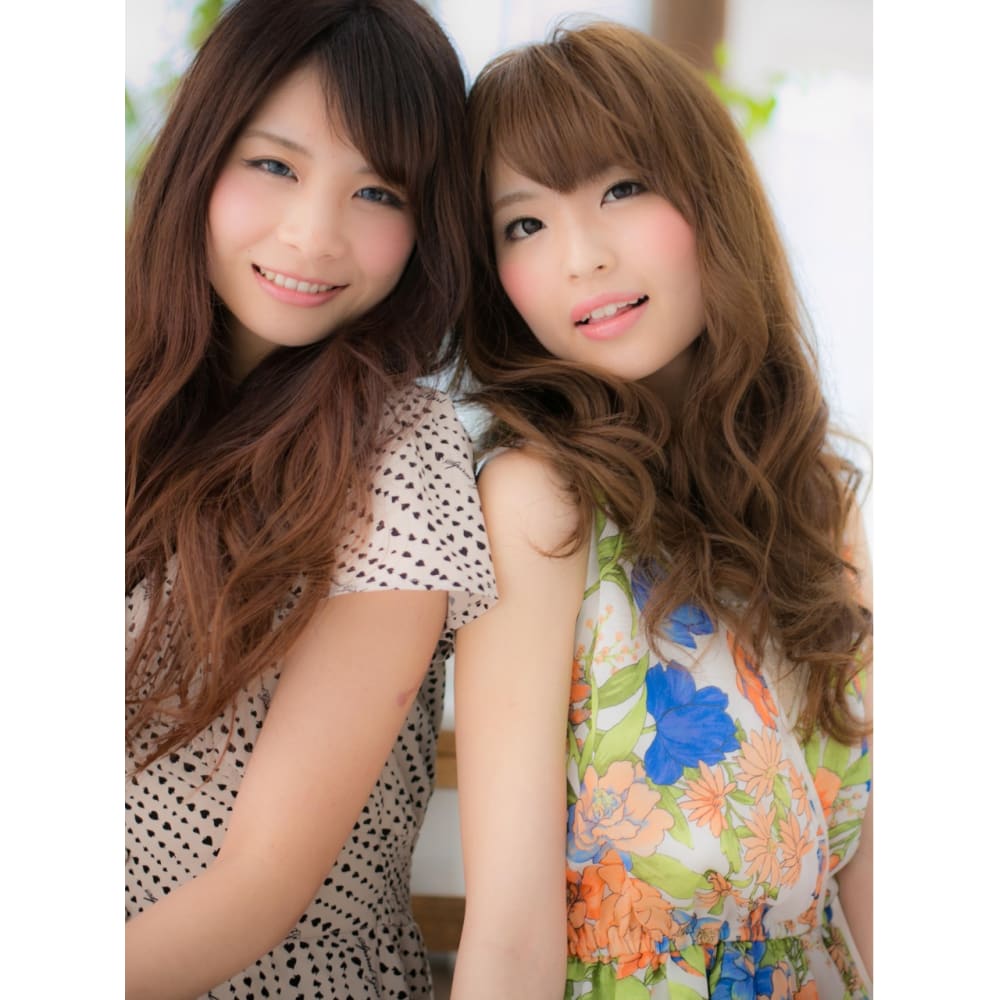 ふわふわパーマの大人可愛い 女子２人 B Mod S Hair 上尾 モッズヘア 上尾西口店 モッズヘア アゲオニシグチテン のヘアスタイル 美容院 美容室を予約するなら楽天ビューティ