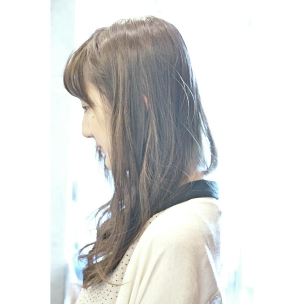 艶めくイノセントアッシュカラー Felicita Hair Design 緑地公園店 フェリシータ のヘアスタイル 美容院 美容室を予約するなら楽天ビューティ