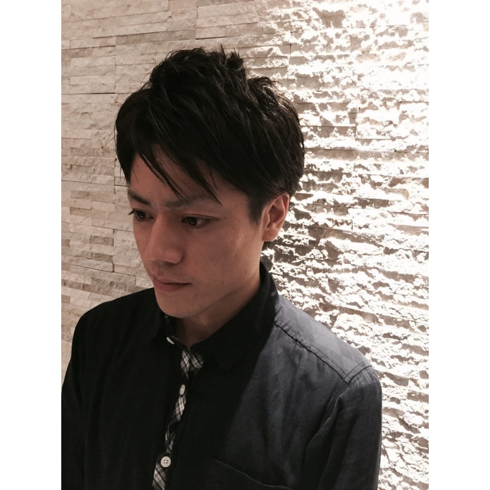 Rdebeaute くせ毛の悩み解消 ツーブロスタイル R De Beaute アールドボーテ のヘアスタイル 美容院 美容室を予約するなら楽天ビューティ Rdebeaute くせ毛の悩み解消 ツーブロスタイル R De Beaute アールドボーテ のヘアスタイル 美容院 美容室を予約するなら楽天ビューティ
