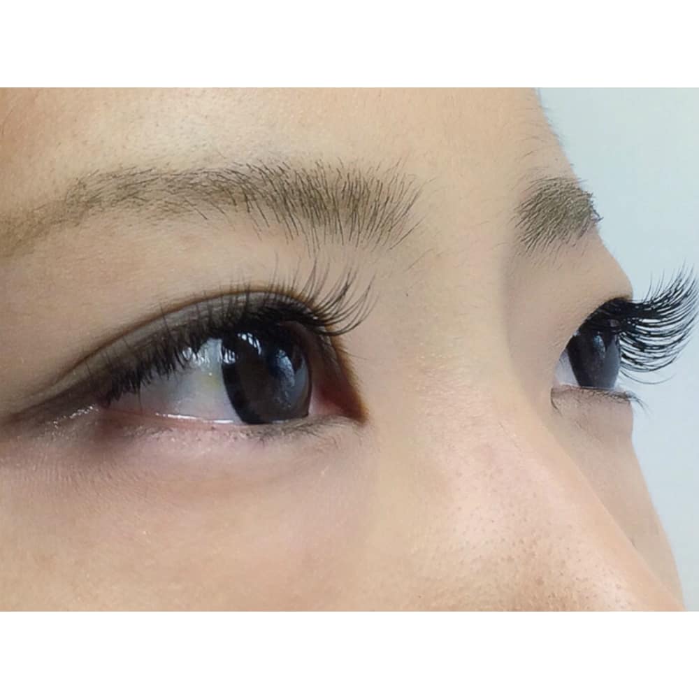Eyelash Nailsalon Ales 鶴川店 アイラッシュネイルサロンアレスツル