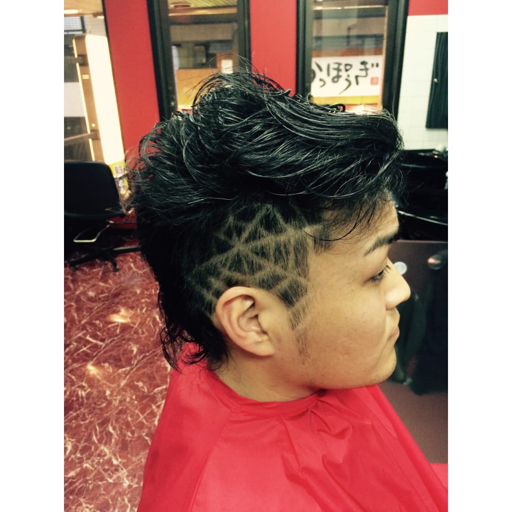 スパイダー 悪魔の実ツーブロック Z Zone ゼットゾーン のヘアスタイル 美容院 美容室を予約するなら楽天ビューティ