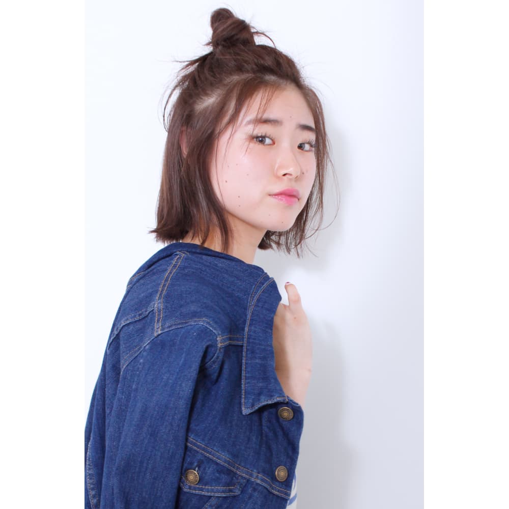 ハーフアップお団子 Beautrium 心斎橋店ビュートリアムのヘア