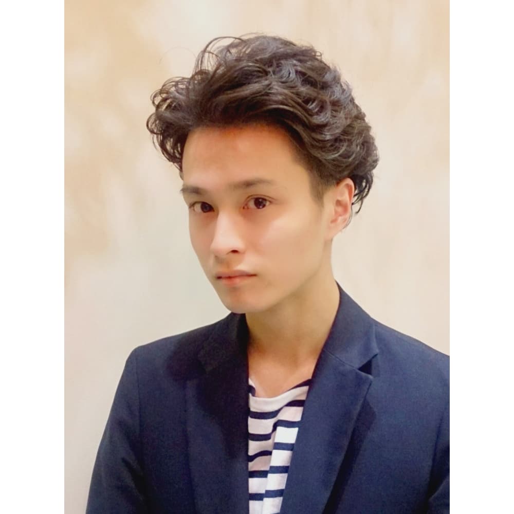 ビサージ ワイルドジェントルマン Visage Genuine ビサージジェニュイン のヘアスタイル 美容院 美容室を予約するなら楽天ビューティ ビサージ ワイルドジェントルマン Visage Genuine ビサージジェニュイン のヘアスタイル 美容院 美容室を予約するなら楽天ビューティ