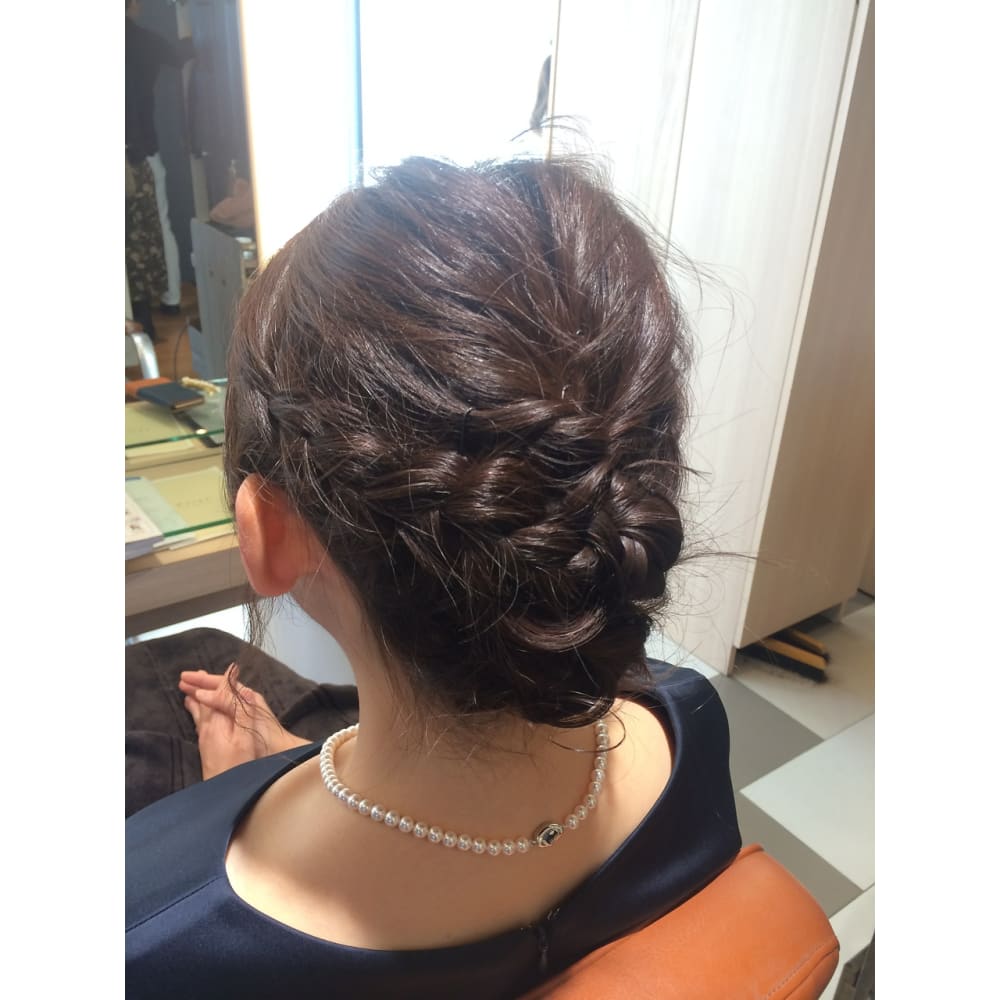 卒業式 自由が丘ヘアアレンジ Quint Neolive ネオリーブ 自由ヶ丘