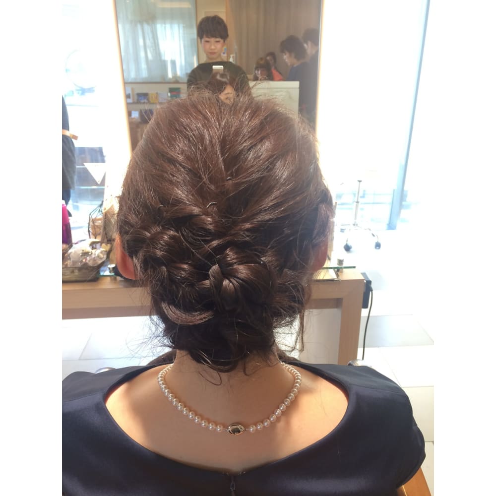 卒業式 自由が丘ヘアアレンジ Quint Neolive ネオリーブ 自由ヶ丘