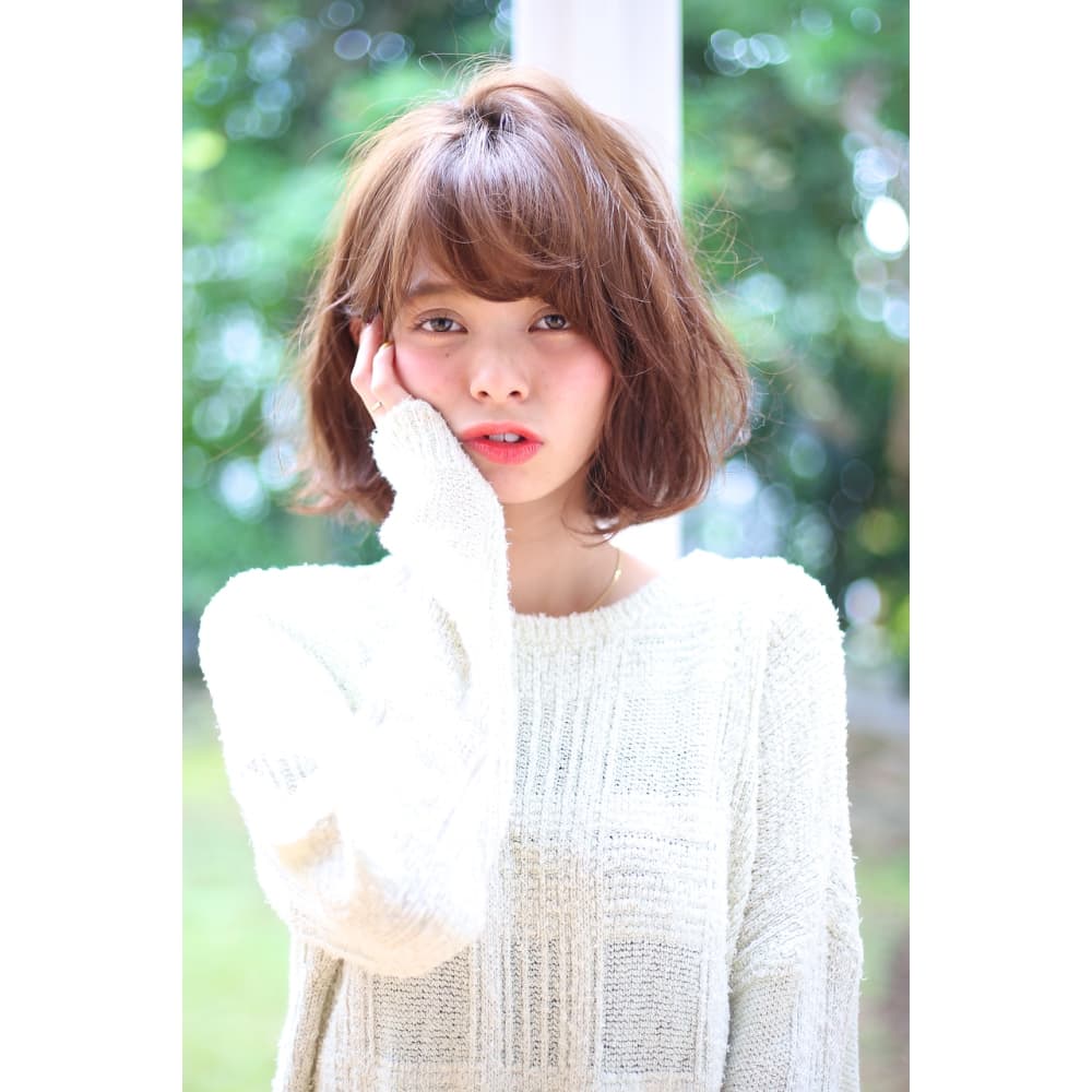 斜め流し前髪小顔外国人くせ毛風カールドレープボブ Nora Hair Salon ノラヘアサロン のヘアスタイル 美容院 美容室を予約するなら楽天ビューティ