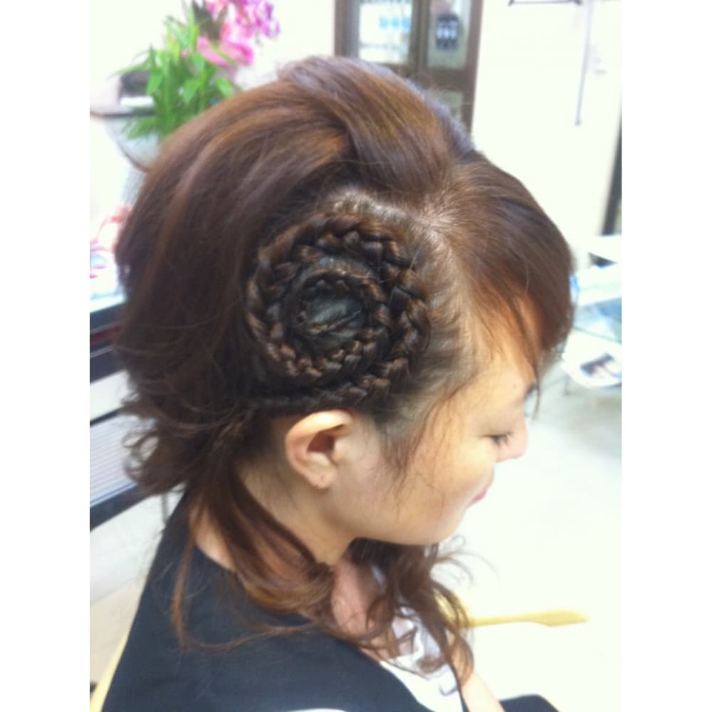 コーンロー リリカ Mode Hair リリカモードヘアー のヘアスタイル 美容院 美容室を予約するなら楽天ビューティ