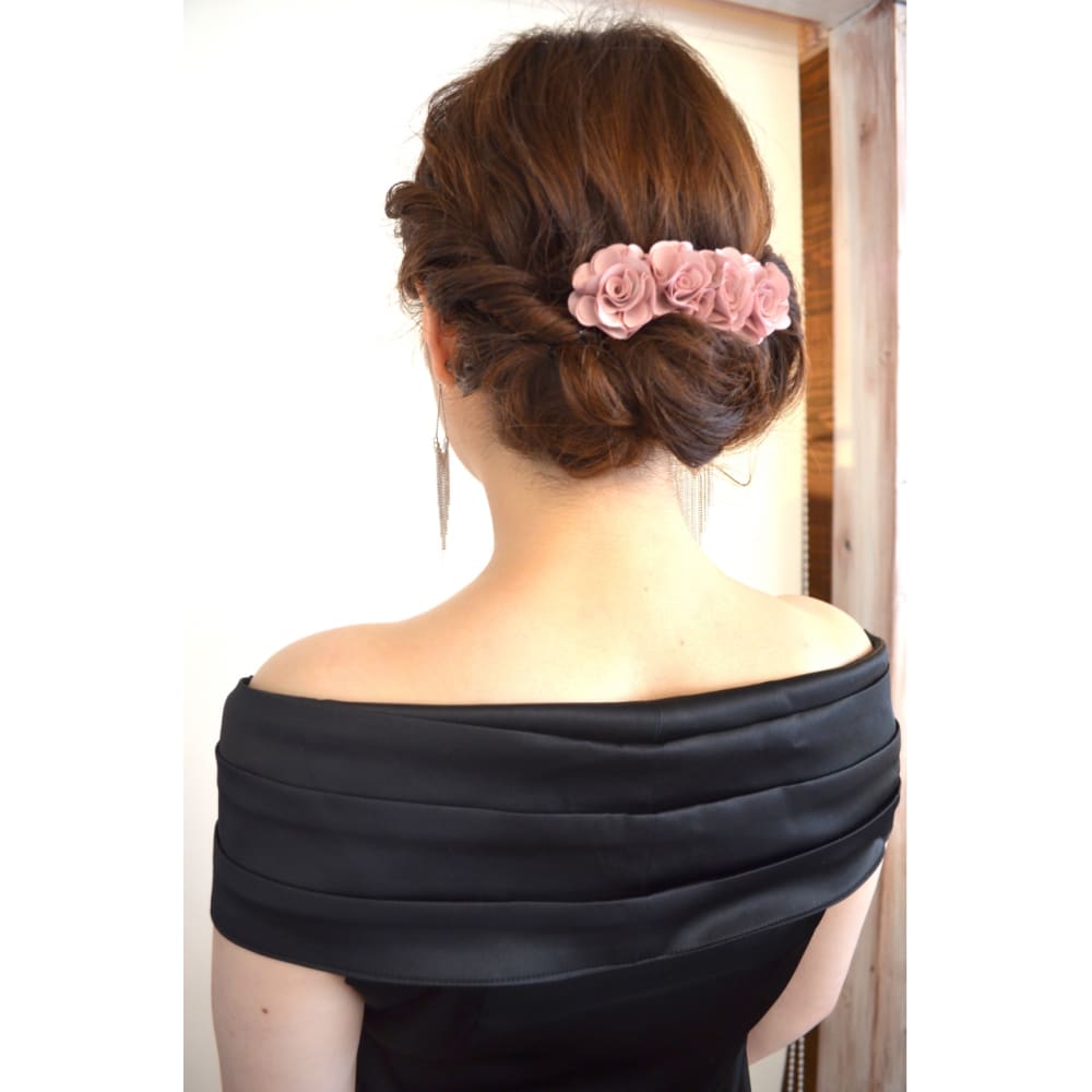 Dots 結婚式 ２次会アレンジスタイル Dots ドッツ のヘアスタイル 美容院 美容室を予約するなら楽天ビューティ