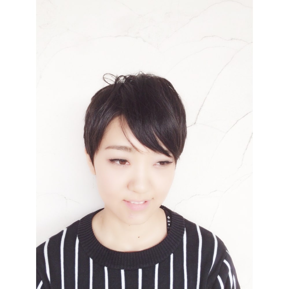 耳だしショートスタイル Lucido Style L Eclat ルシード スタイル レクラ のヘアスタイル 美容院 美容室を予約するなら楽天ビューティ 耳だしショートスタイル Lucido Style L Eclat ルシード スタイル レクラ のヘアスタイル 美容院 美容室を予約するなら楽天ビューティ