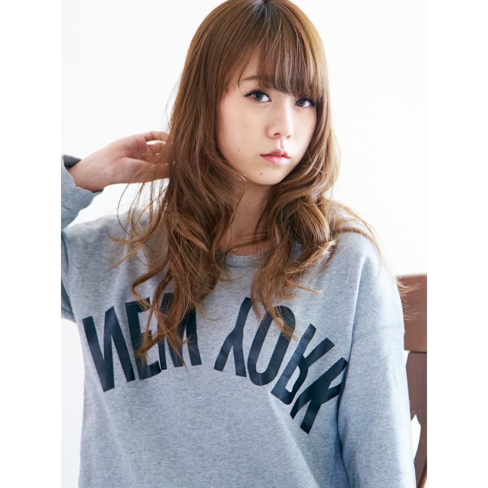 アレンジ自在 お手入れが楽しく好印象 ロングウェーブパーマ 美容室luar ルアル のヘアスタイル 美容院 美容室を予約するなら楽天ビューティ