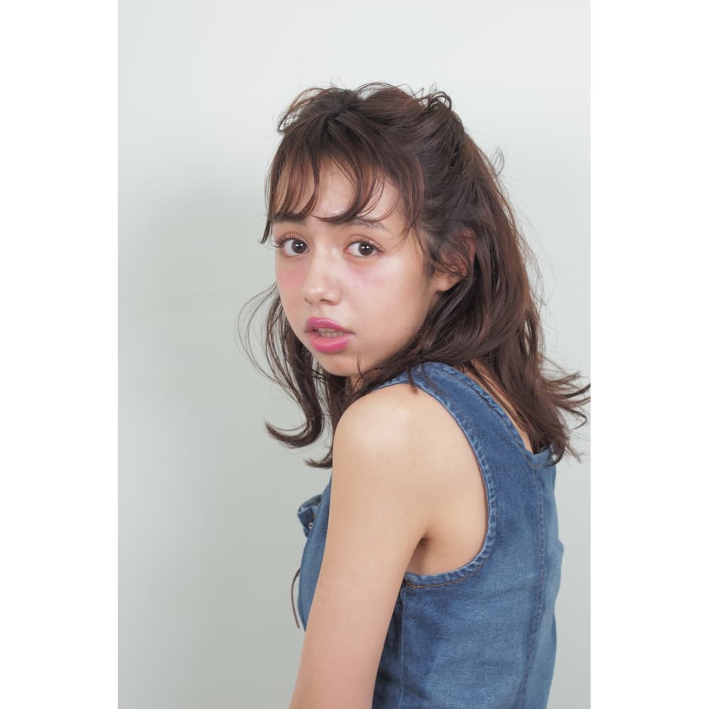 ゆるっとツイン風ハーフアップ Beautrium 銀座265 ビュートリアム のヘアスタイル 美容院 美容室を予約するなら楽天ビューティ ゆるっとツイン風ハーフアップ Beautrium 銀座265 ビュートリアム のヘアスタイル 美容院 美容室を予約するなら楽天ビューティ