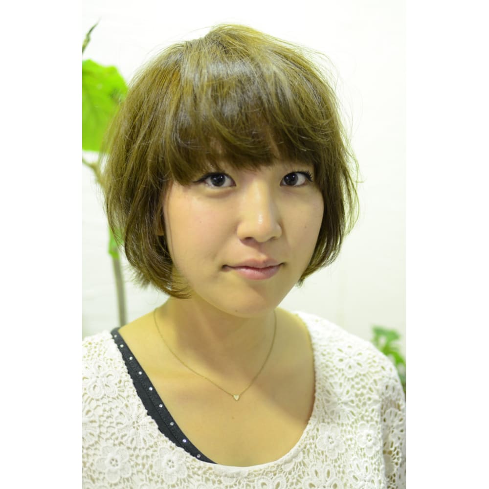 主婦 髪型 ショート