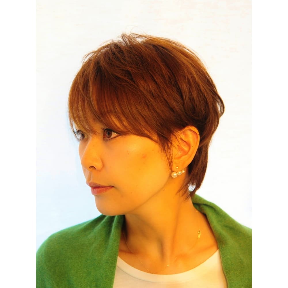 上品な女性のショートウルフ Siestaシエスタのヘアスタイル 美容院