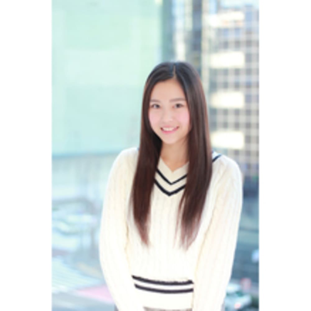 サラッサラ軽めのストレートロング Strasse 大垣店 ストラッセオオガキテン のヘアスタイル 美容院 美容室を予約するなら楽天ビューティ