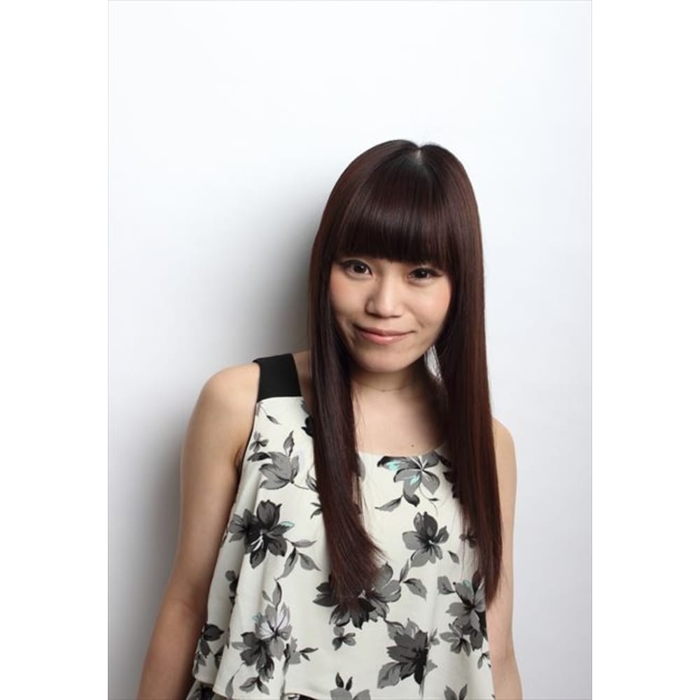 前髪短め目ヂカラ強調 甘くないストレートクールロング Strasse 八事店 ストラッセヤゴトテン のヘアスタイル 美容院 美容室を予約するなら楽天ビューティ