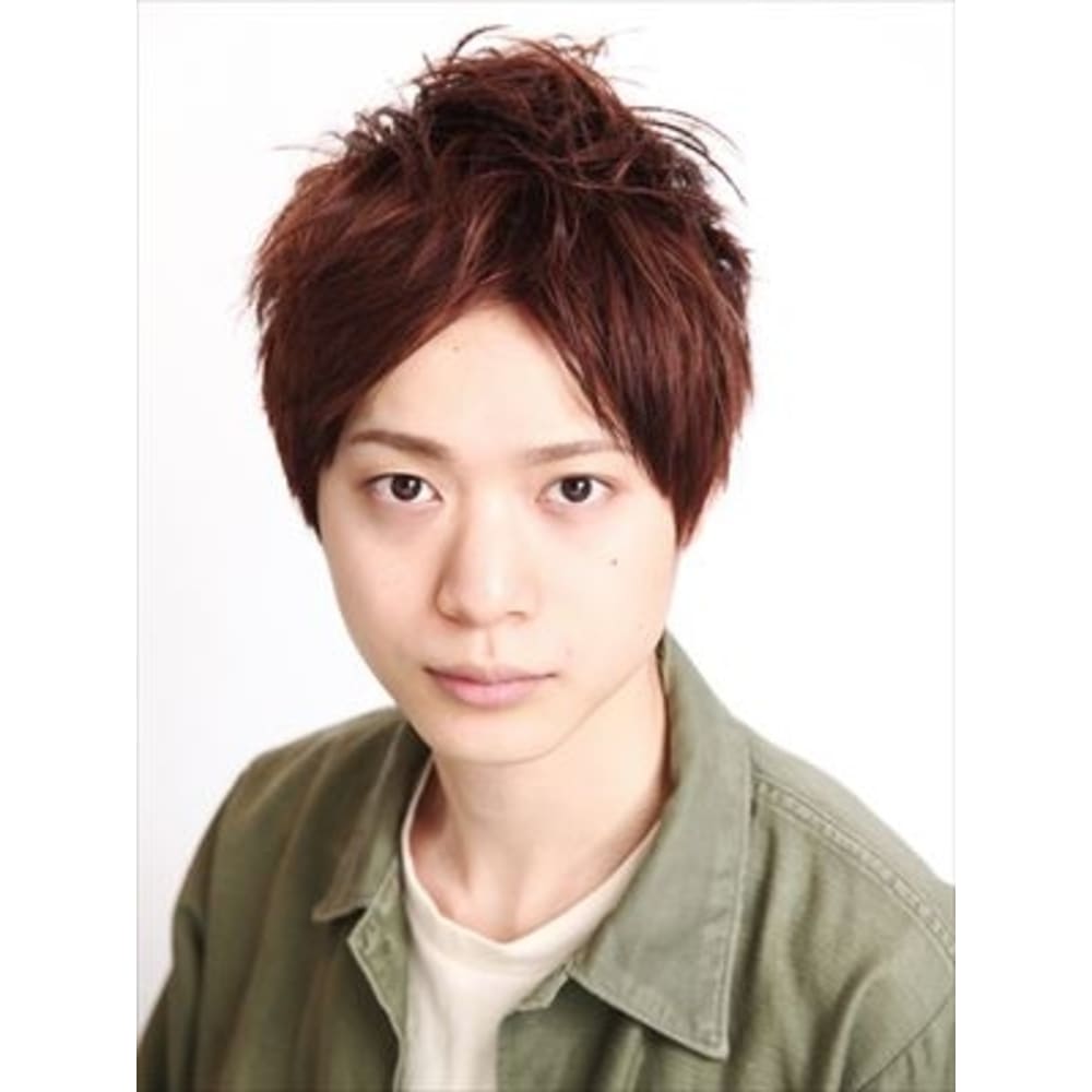 さりげないダウンバングで清潔感にこだわり Slash 広島店 スラッシュヒロシマテン のヘアスタイル 美容院 美容室を予約するなら楽天ビューティ