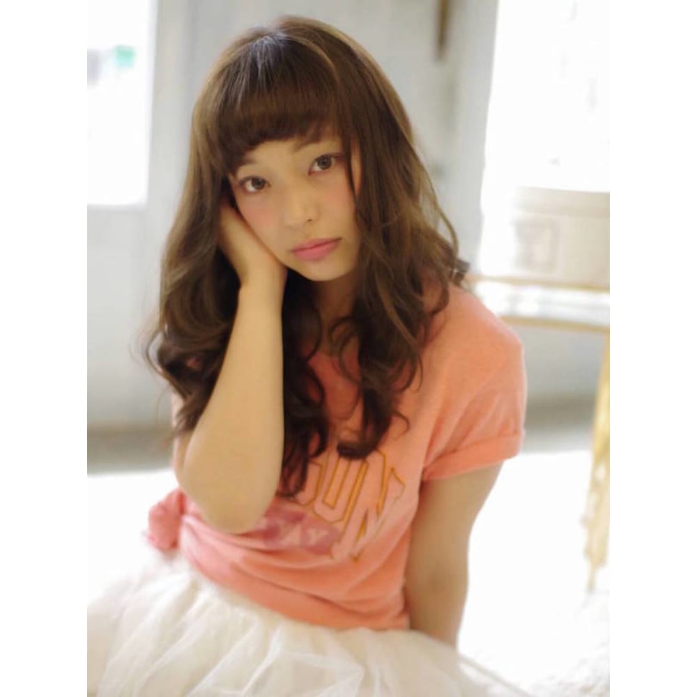 Happyオーラ 波ウェーブロング Hair Resort Bouquet ヘアリゾートブーケ のヘアスタイル 美容院 美容室を予約するなら楽天ビューティ