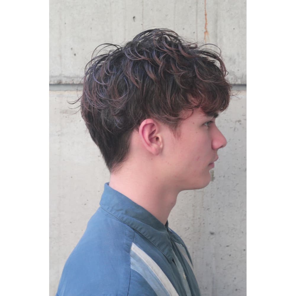 外国人風 無造作ウェービーショート Boucle ブークル のヘアスタイル 美容院 美容室を予約するなら楽天ビューティ