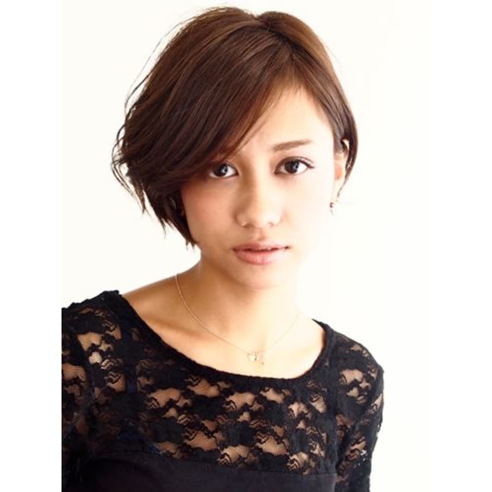 12秋冬の大人ショートボブ Circus By Beautrium 表参道 サーカスバイビュートリアム のヘアスタイル 美容院 美容室を予約するなら楽天ビューティ