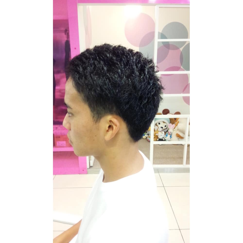 ワイルドベリーショート Produce 町田店 プロデュース のヘアスタイル 美容院 美容室を予約するなら楽天ビューティ
