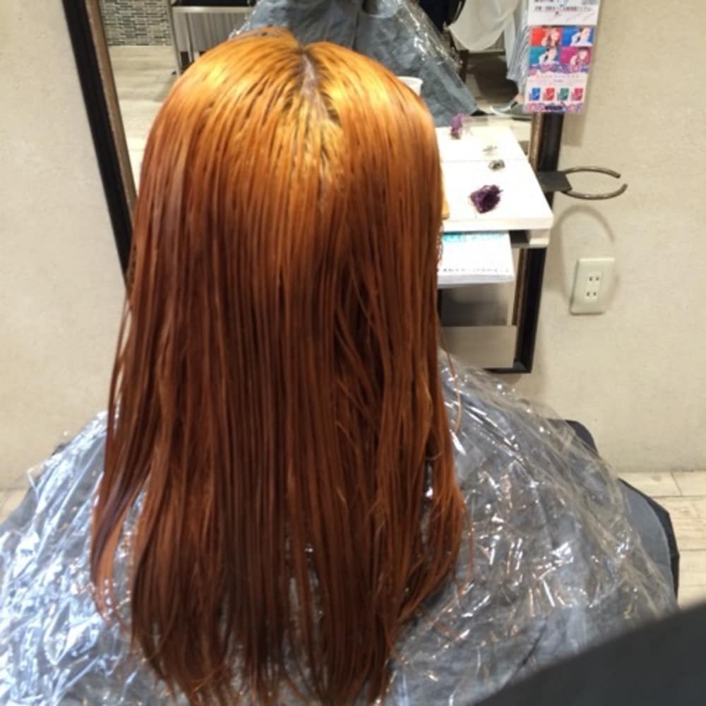 暗髪 ブリーチ レッドオレンジ ダブルカラー Trico 梅田店 トリコ のヘアスタイル 美容院 美容室を予約するなら楽天ビューティ