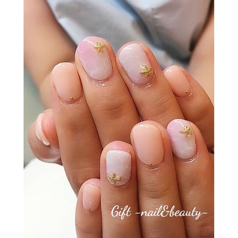 ウォータードロップネイル Gift Nail Beauty ギフト のネイルデザイン ネイル まつげサロンを予約するなら楽天ビューティ