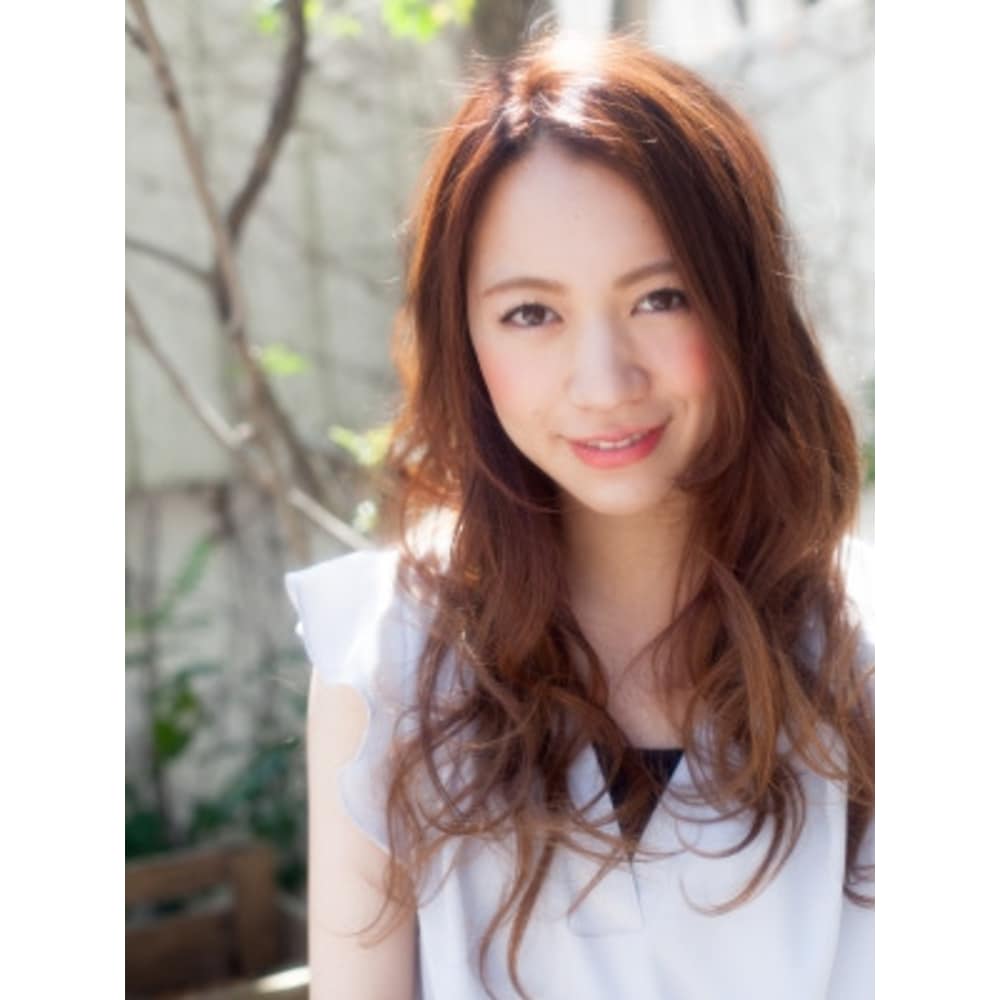 カッコ可愛い美髪ロング Brook ブルック のヘアスタイル 美容院 美容室を予約するなら楽天ビューティ カッコ可愛い美髪ロング Brook ブルック のヘアスタイル 美容院 美容室を予約するなら楽天ビューティ
